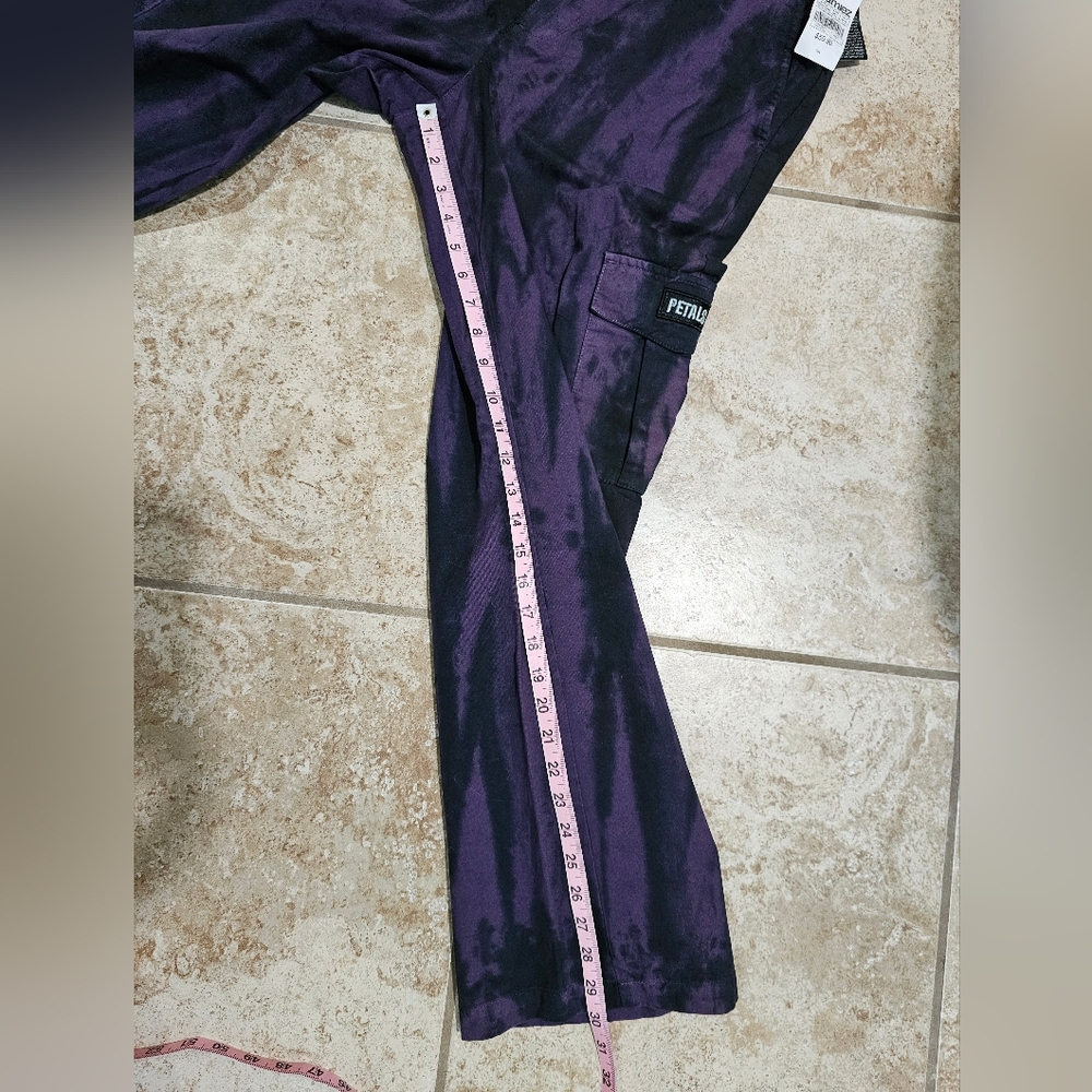 Petals Womens Size 7 Cargo Pants Purple Black Tie Dye Trousers Pristine Y2K Rave - Picture 5 of 6